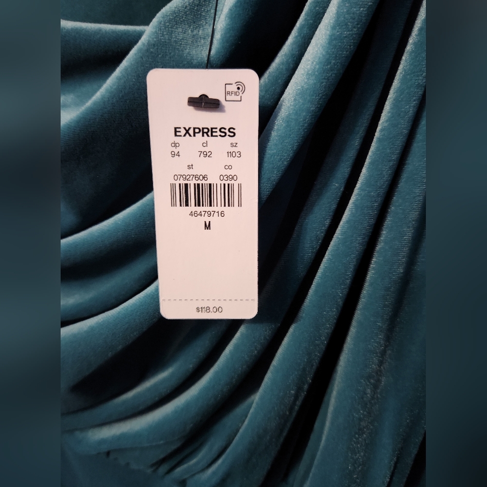 ✨️Final Price✨️NWT Sz M Express Teal Velvet One Shoulder Jumpsuit - Picture 4 of 8